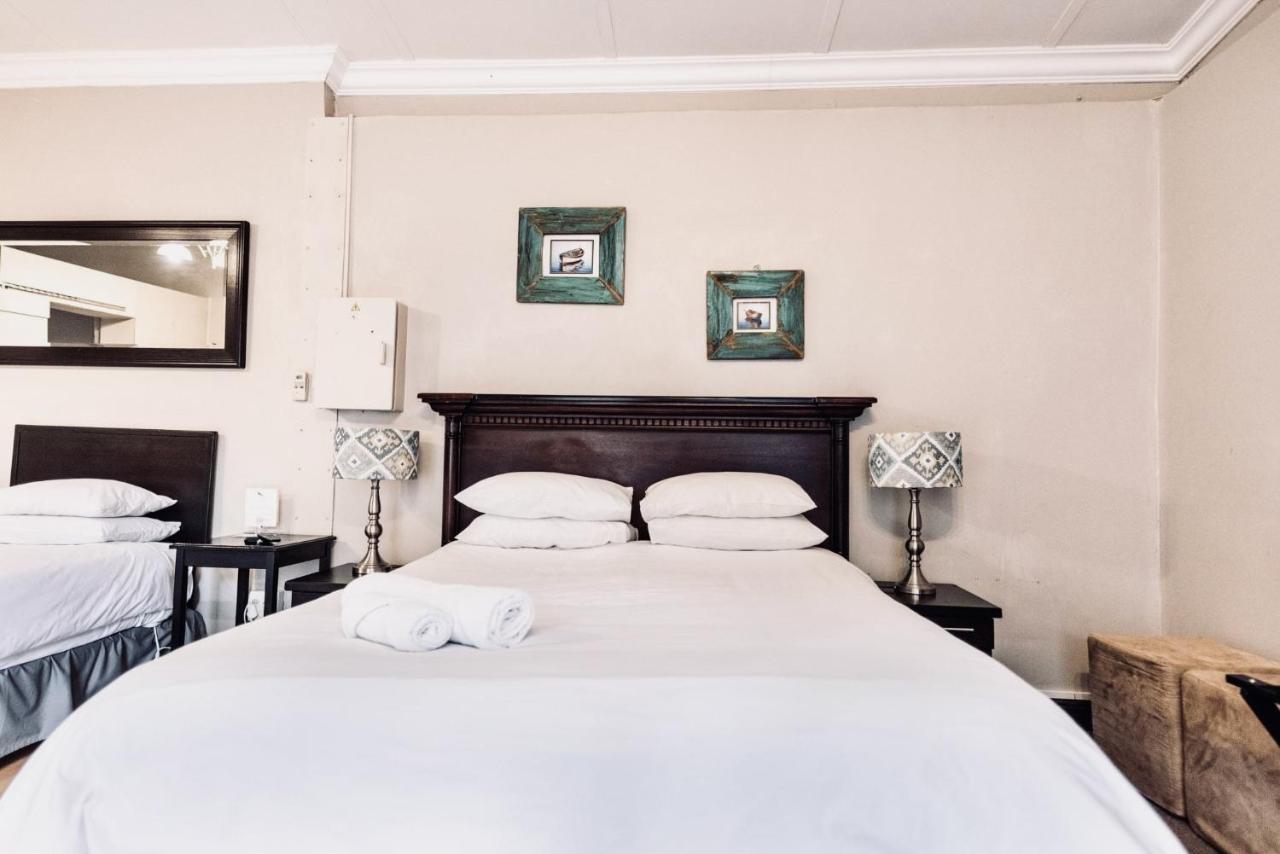 Cottonwood Guesthouse Oasis 布隆方丹 外观 照片