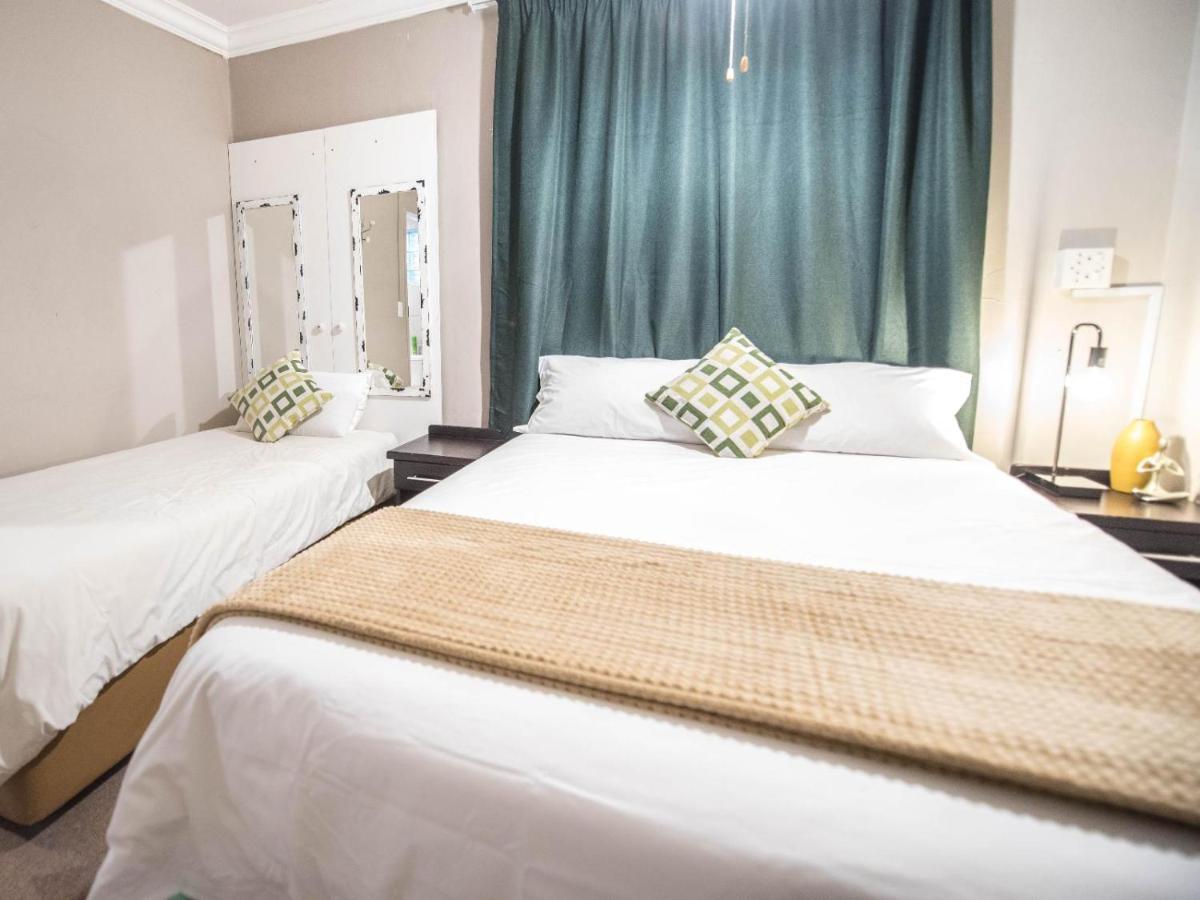 Cottonwood Guesthouse Oasis 布隆方丹 外观 照片