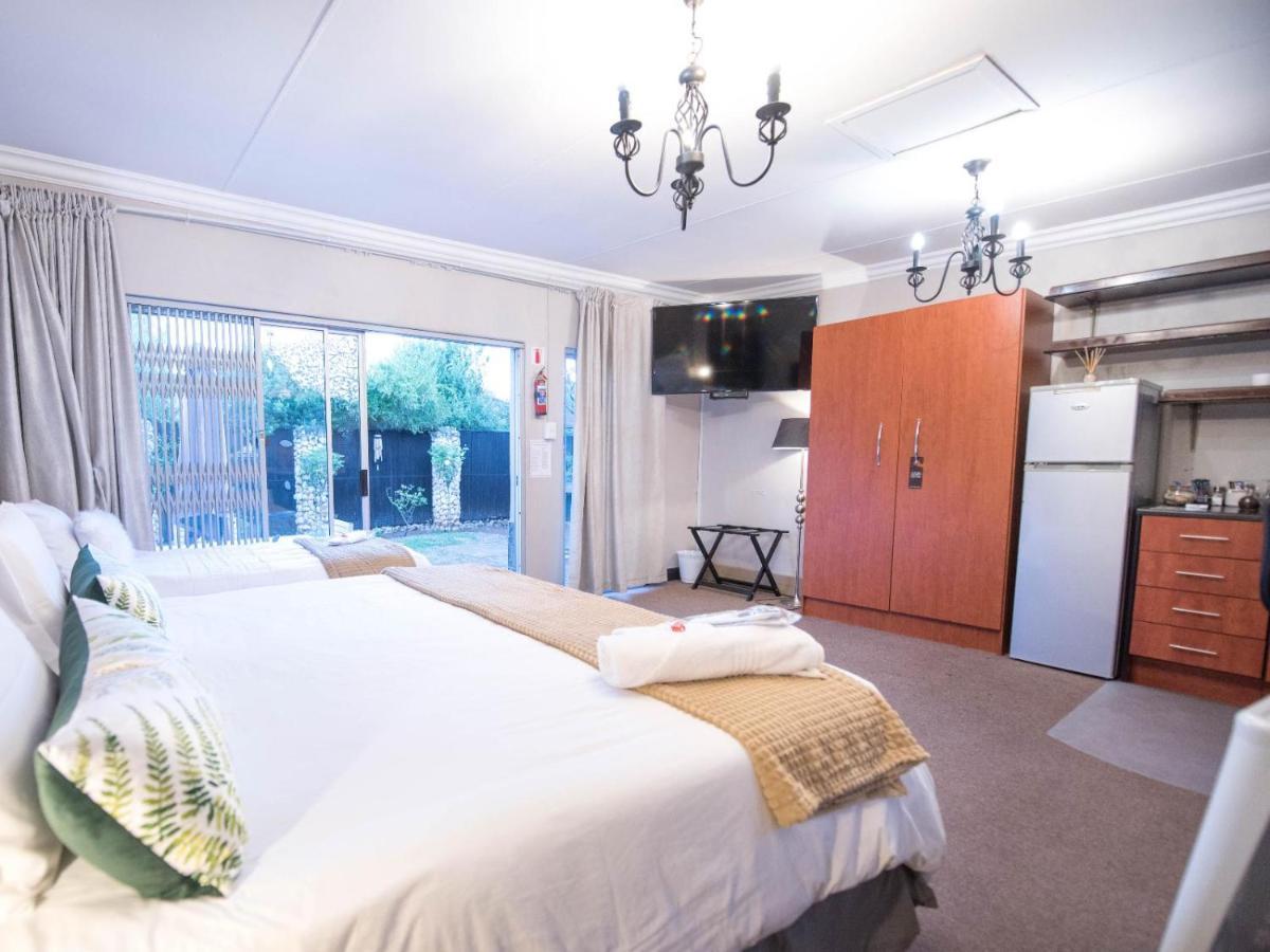 Cottonwood Guesthouse Oasis 布隆方丹 外观 照片