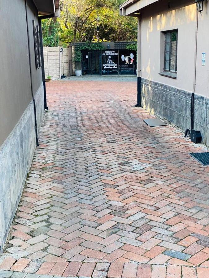 Cottonwood Guesthouse Oasis 布隆方丹 外观 照片