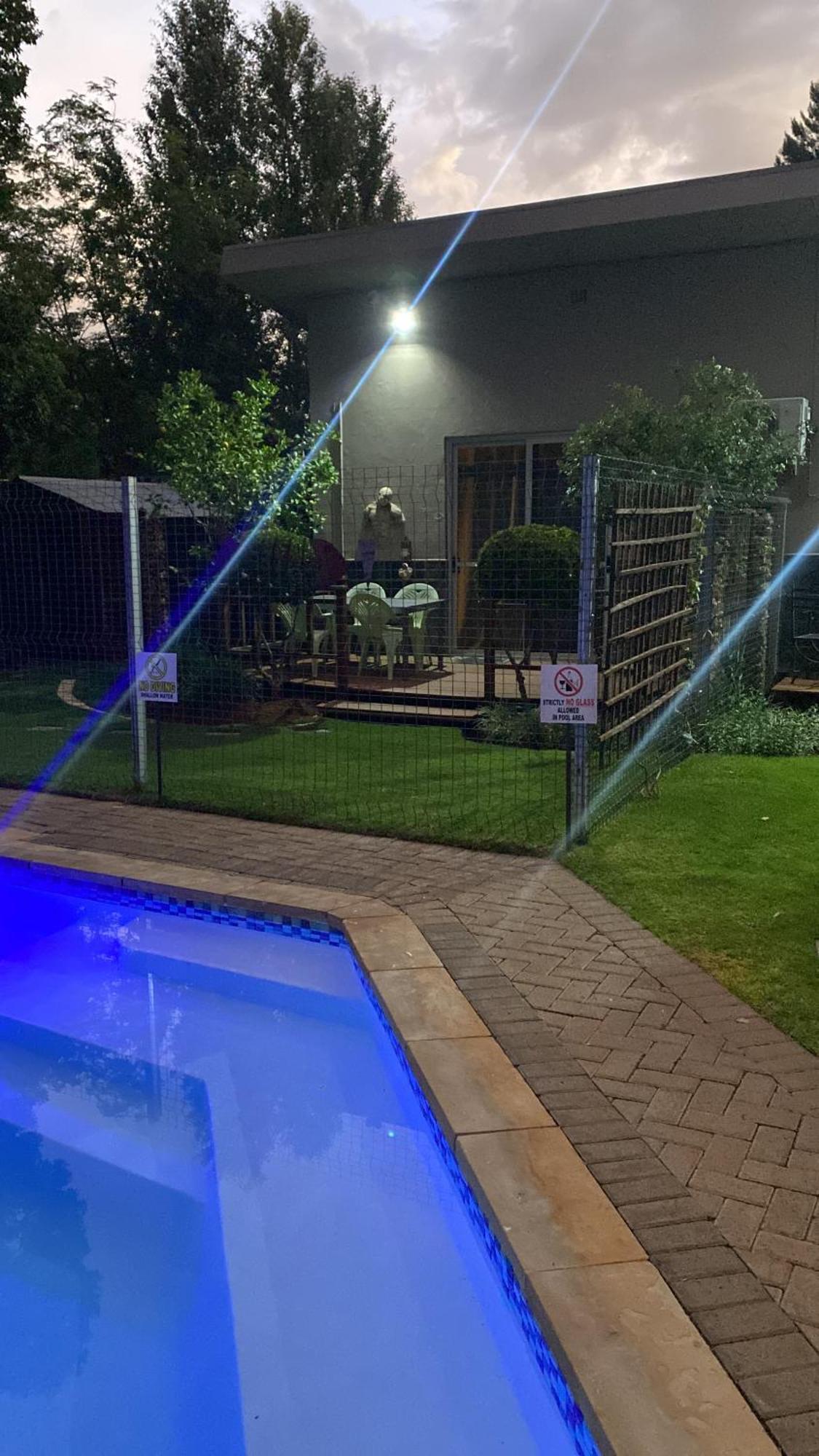 Cottonwood Guesthouse Oasis 布隆方丹 外观 照片